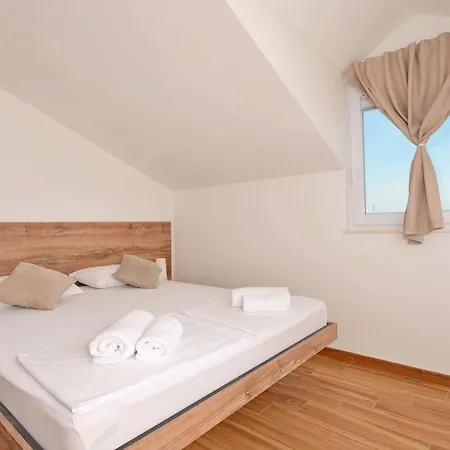Luka I Toni Apartmán Vodice