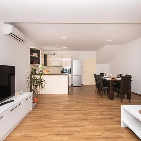 Apartmán Luka I Toni Vodice
